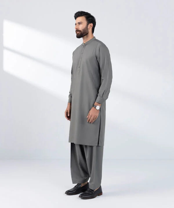 Regular Fit Wash and Wear Suit