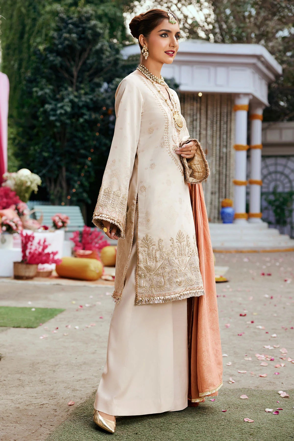 Off-White Embroidered Jacquard Suit