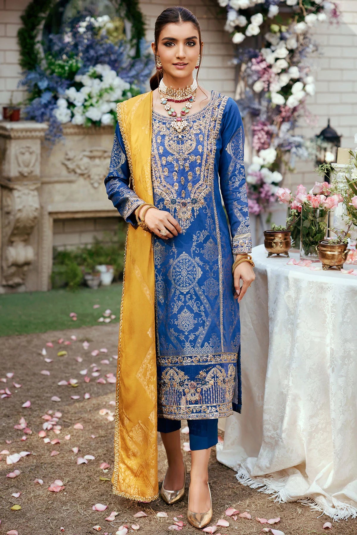 Blue Embroidered Jacquard Suit