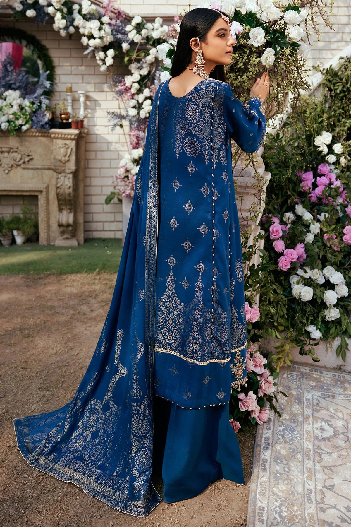 Blue Embroidered Jacquard Suit