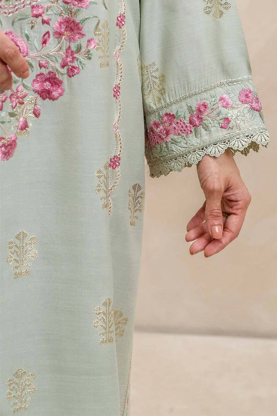 Embroidered Jacquard Suit