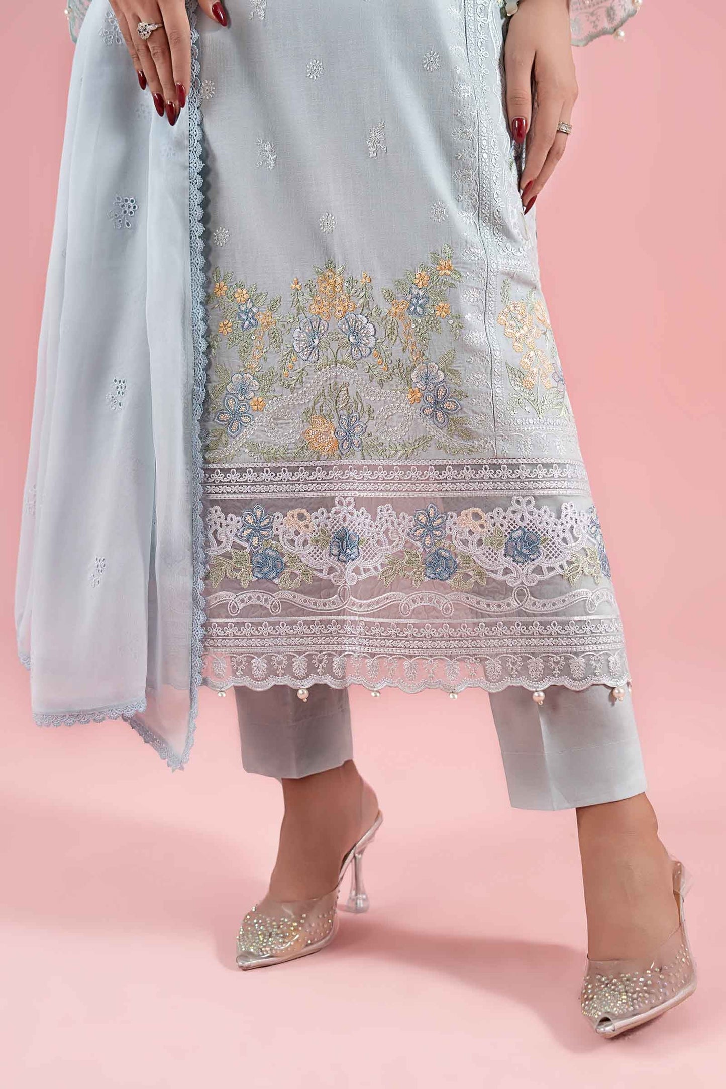 Embroidered Dobby Suit