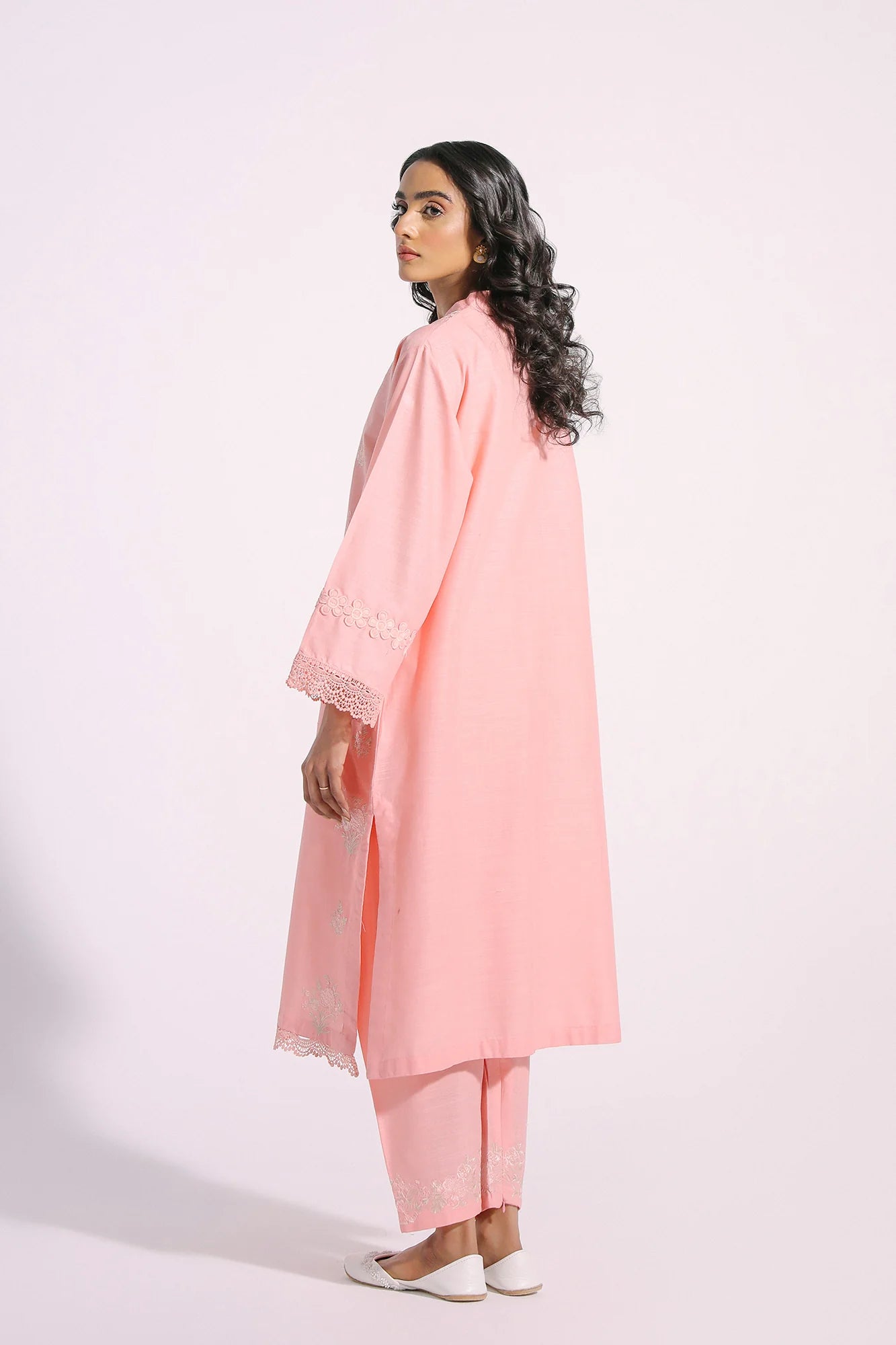 Pink embroidered slub suit