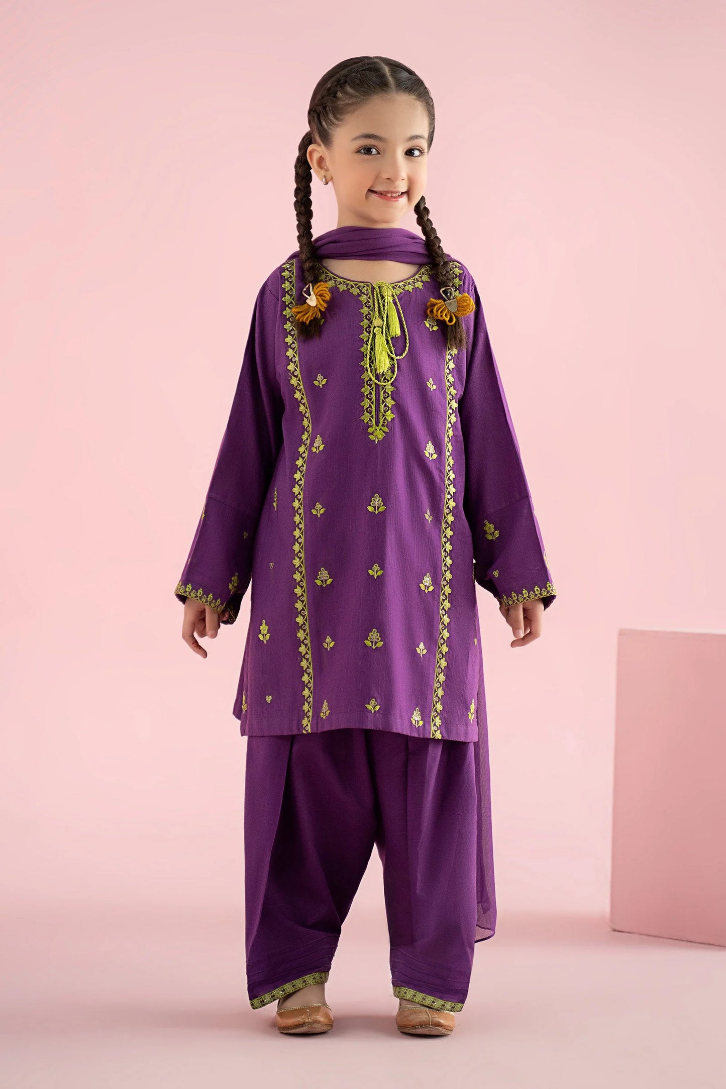 3 Piece Embroidered Khaddar Suit