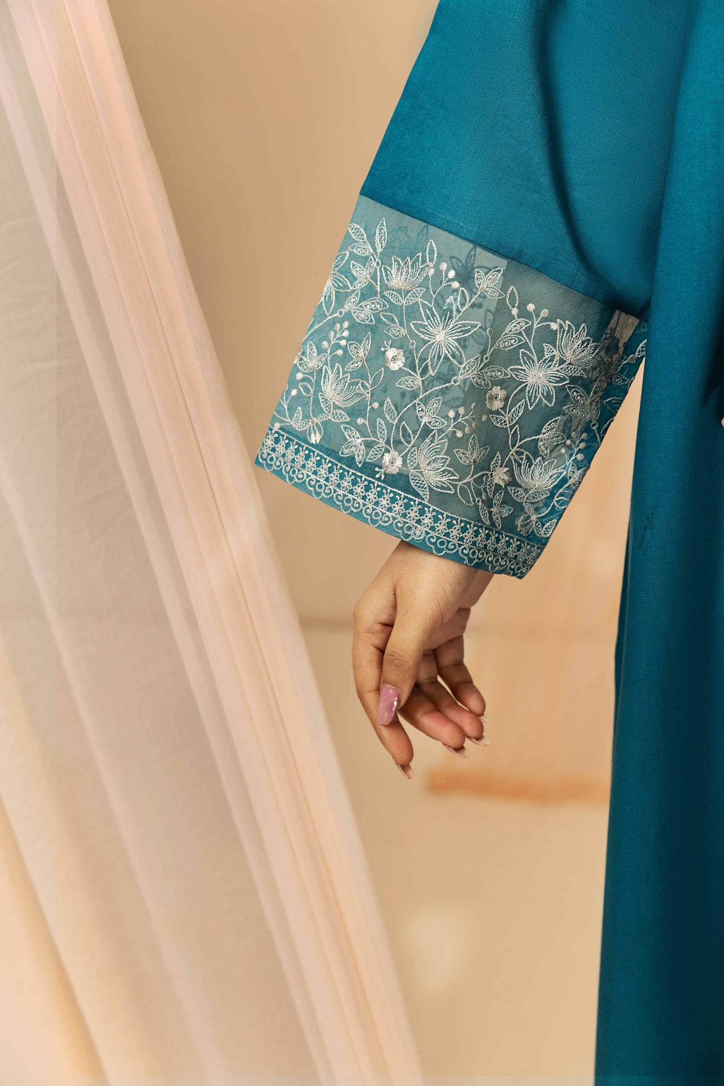 Blue embroidered cambric shirt