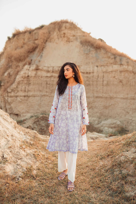 Lilac embroidered shirt