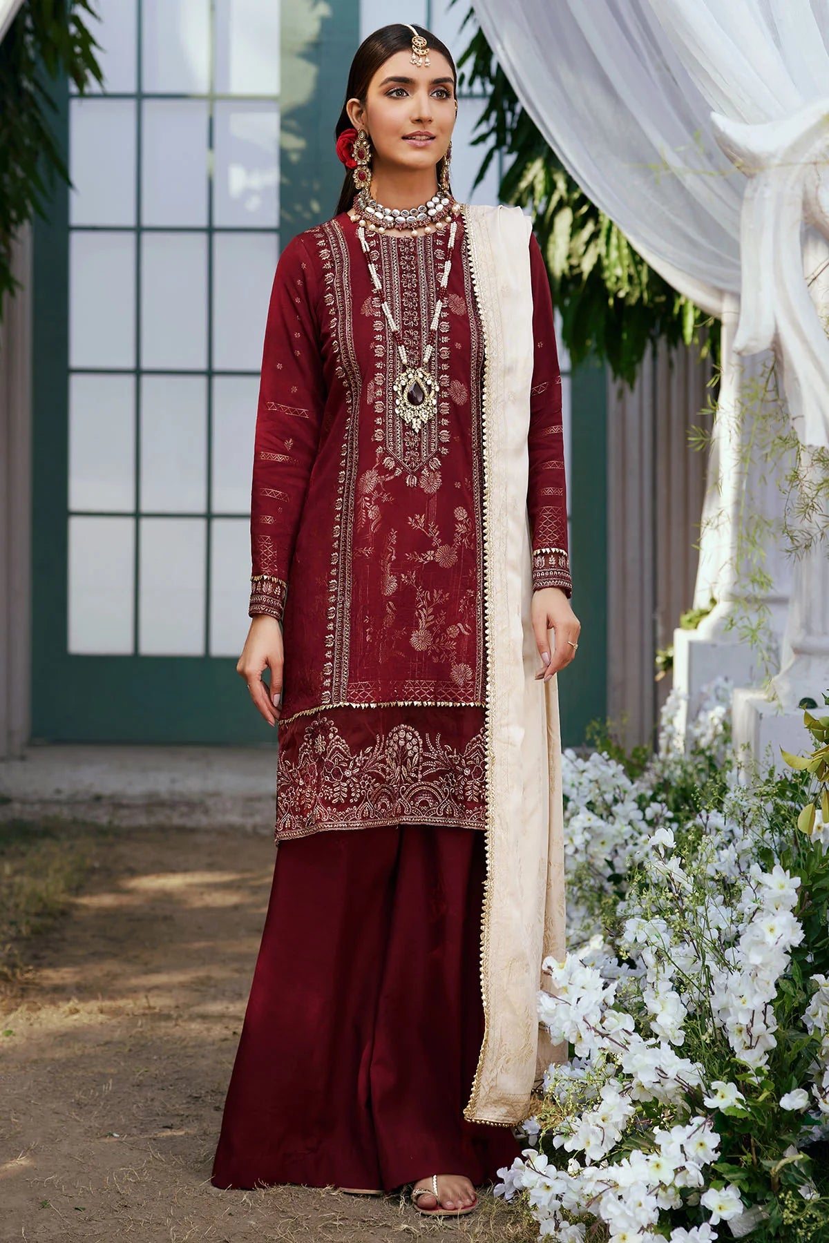 Red Embroidered Jacquard Suit