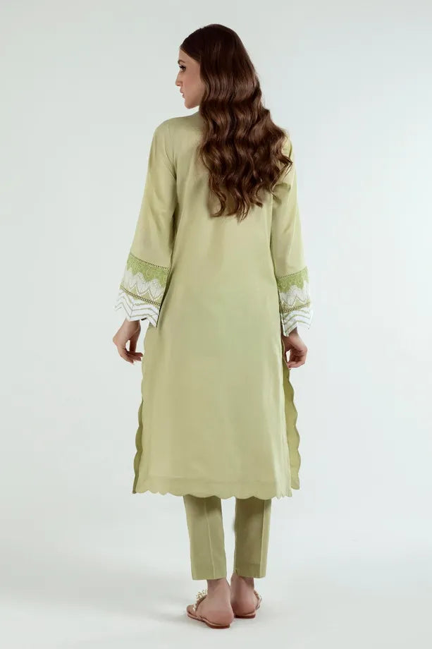 Green Lawn Suit